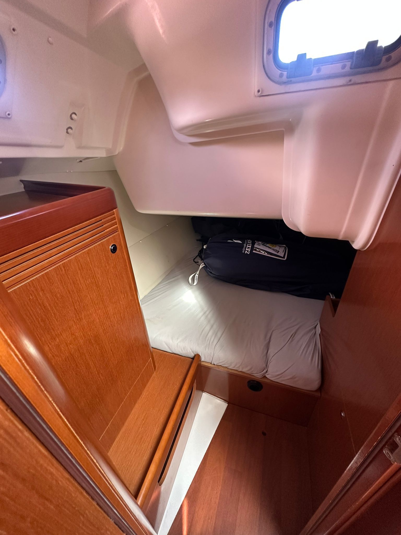 Beneteau Oceanis 37 - Foto 7