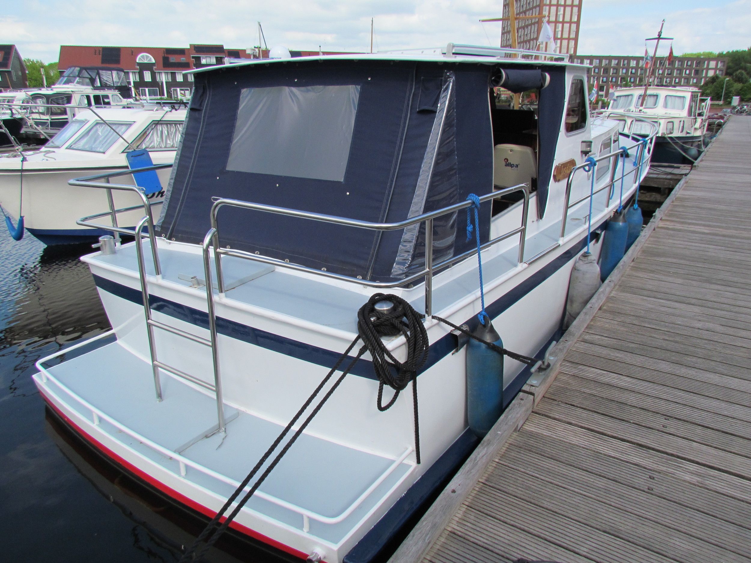 Babilja 1035 (1980) – stalen motorboot met weinig draaiuren - Foto 3