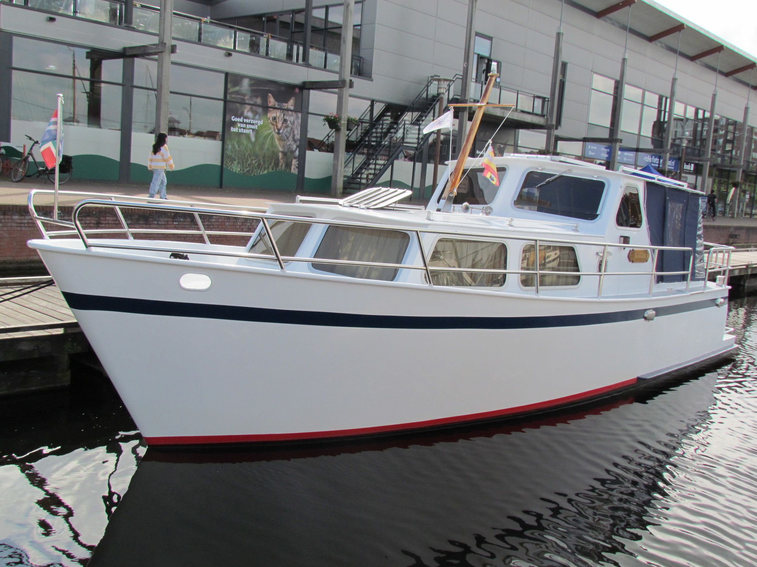 Babilja 1035 (1980) – stalen motorboot met weinig draaiuren - Foto 7
