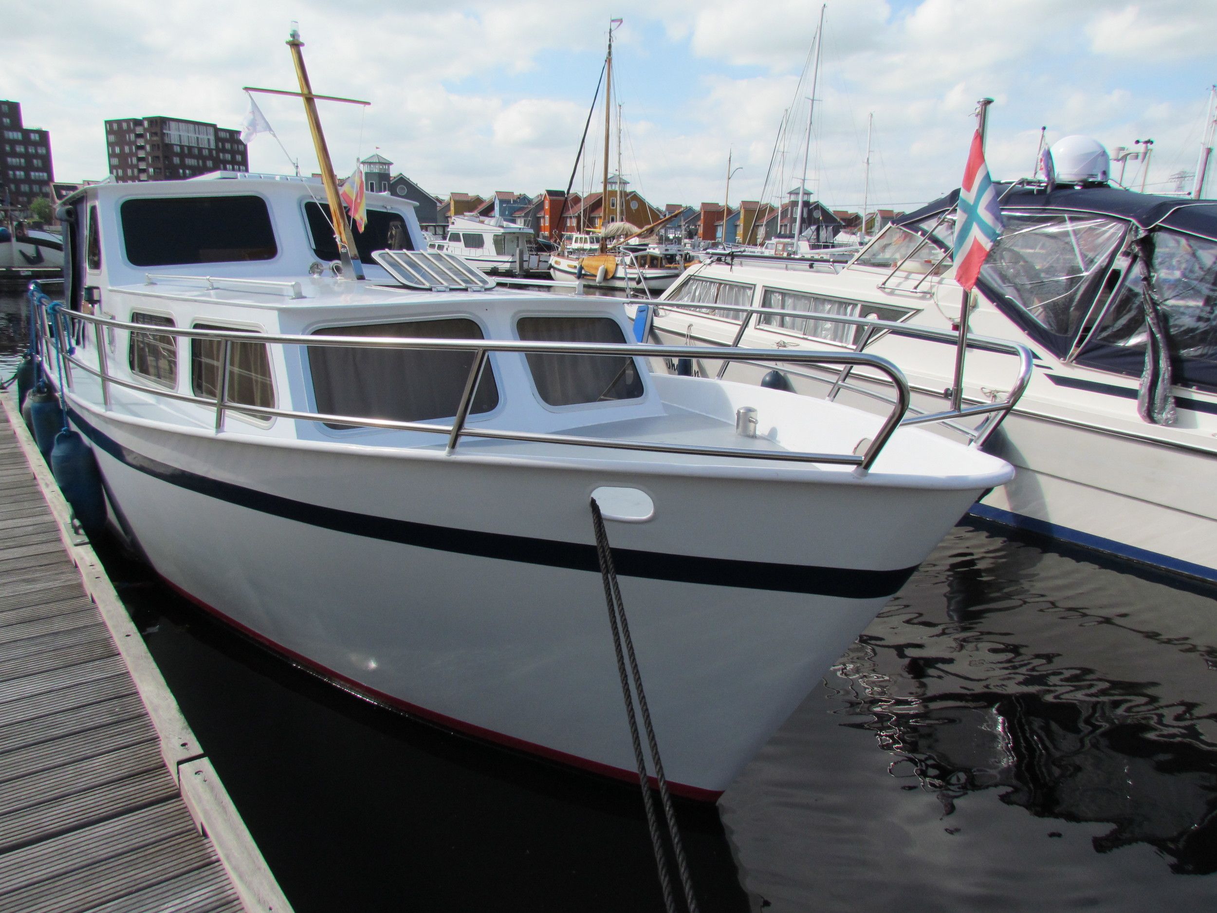 Babilja 1035 (1980) – stalen motorboot met weinig draaiuren - Foto 8