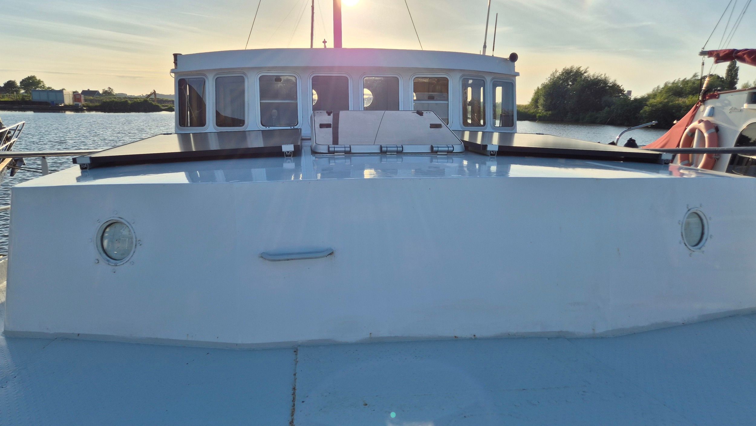 Botter 1935 – woonschip met recente refit - Foto 9