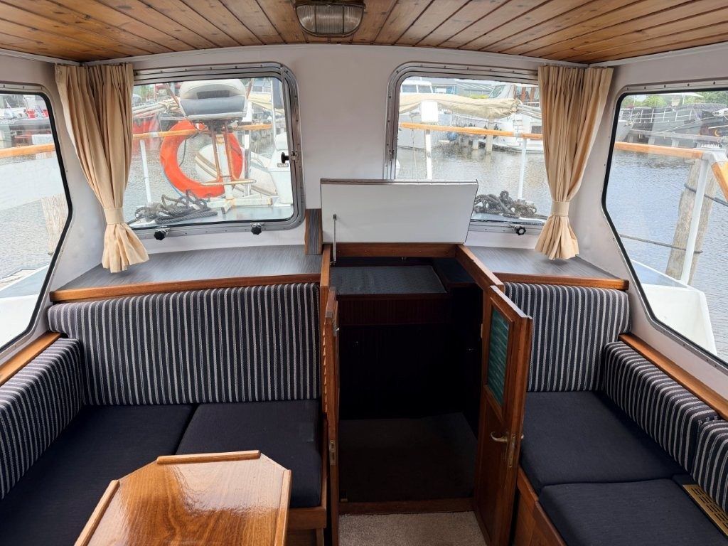 Boorncruiser 1100 AK 1980 – Stalen reismotor met vijf hutten - Foto 10