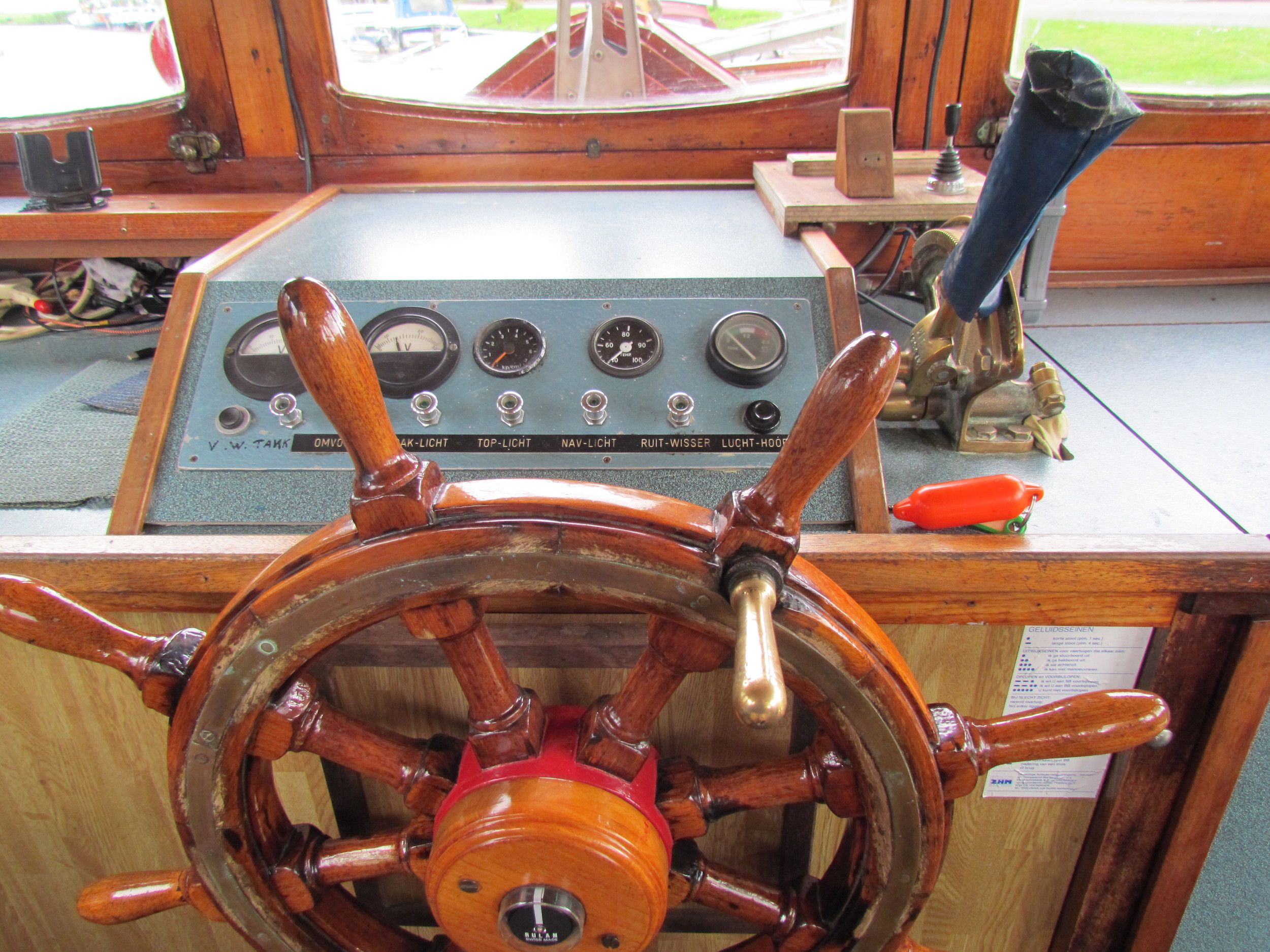 Hamburger Schuit 1956 – Varend woonschip met karakter - Foto 14