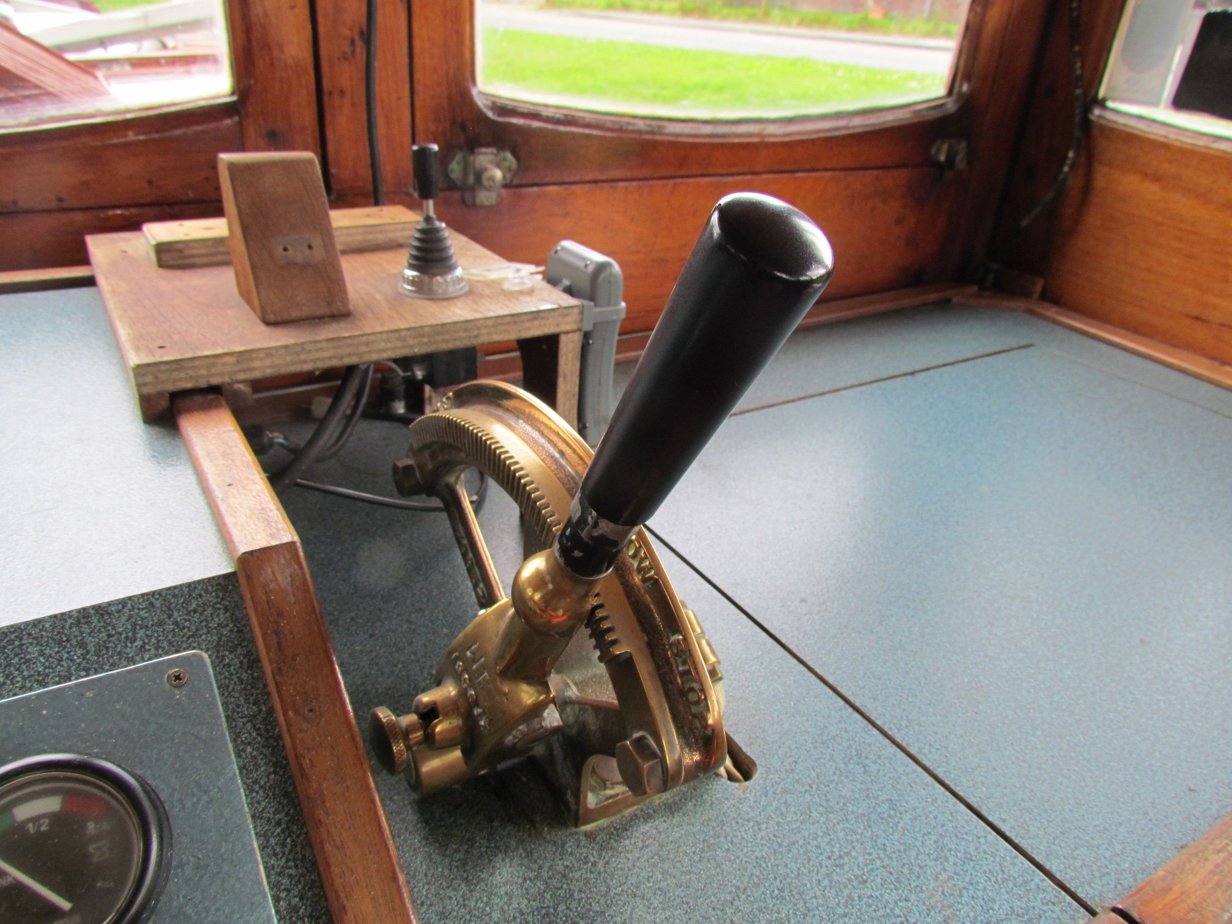 Hamburger Schuit 1956 – Varend woonschip met karakter - Foto 15