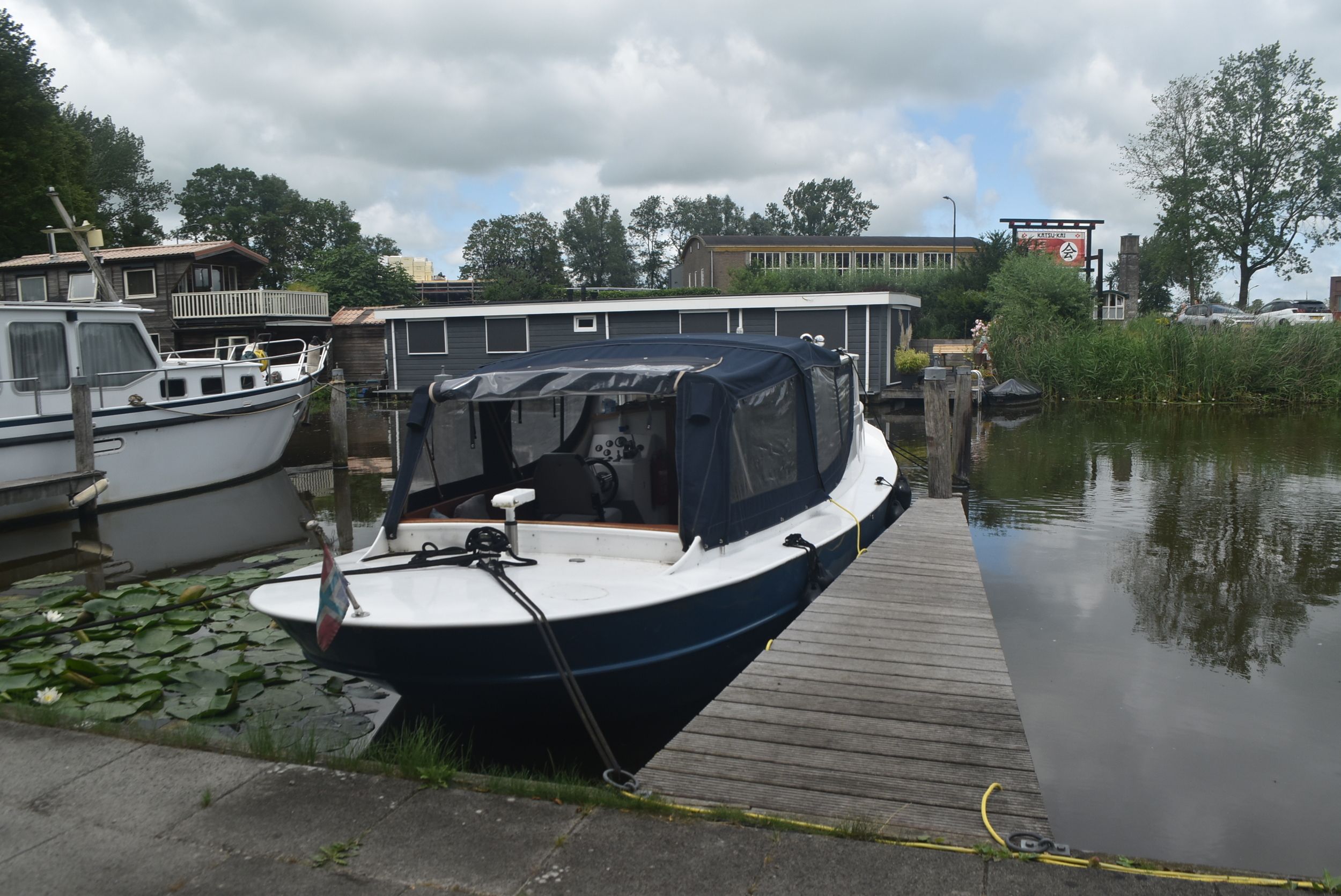 820C Steilsteven 2022 – Degelijk stalen motorboot - Foto 3
