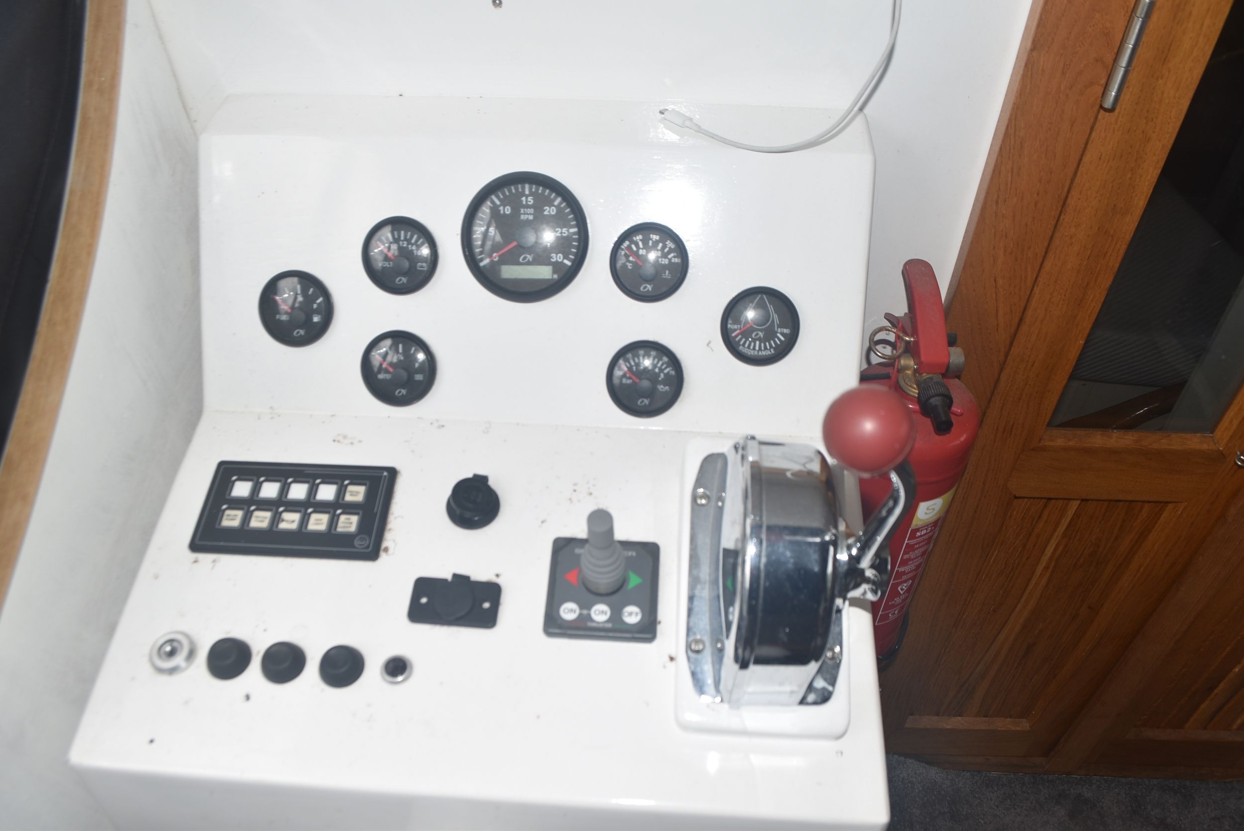 820C Steilsteven 2022 – Degelijk stalen motorboot - Foto 24