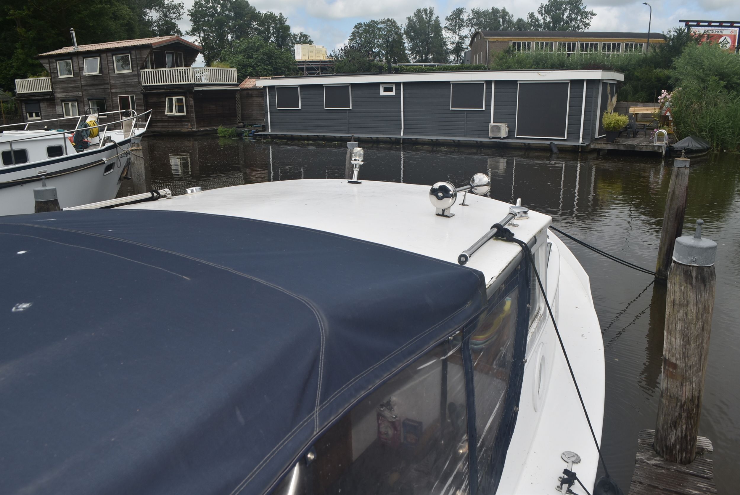 820C Steilsteven 2022 – Degelijk stalen motorboot - Foto 4
