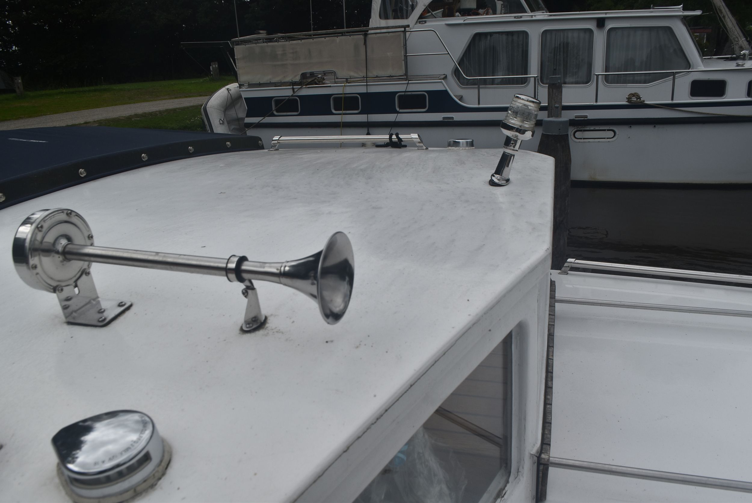 820C Steilsteven 2022 – Degelijk stalen motorboot - Foto 7