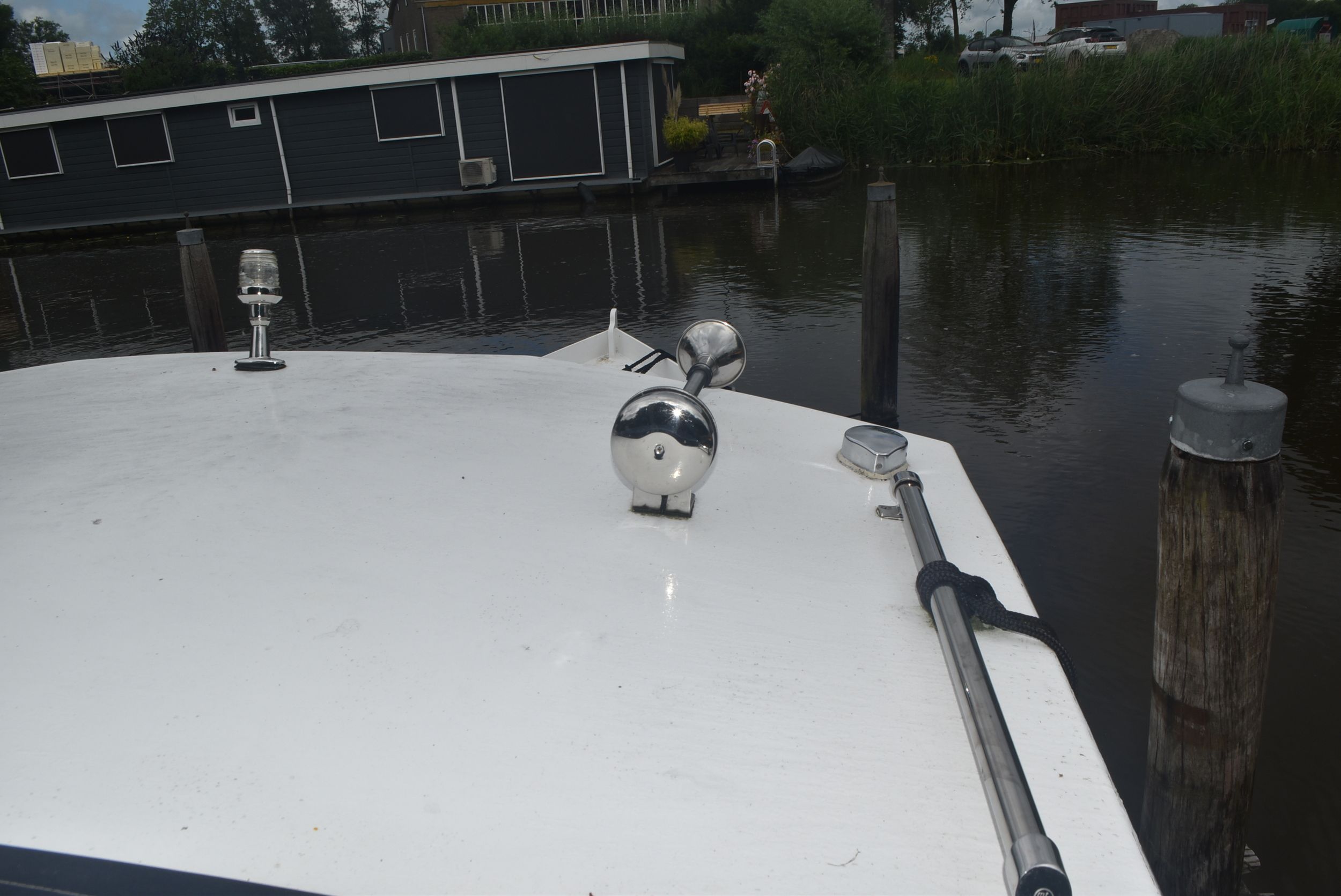 820C Steilsteven 2022 – Degelijk stalen motorboot - Foto 10