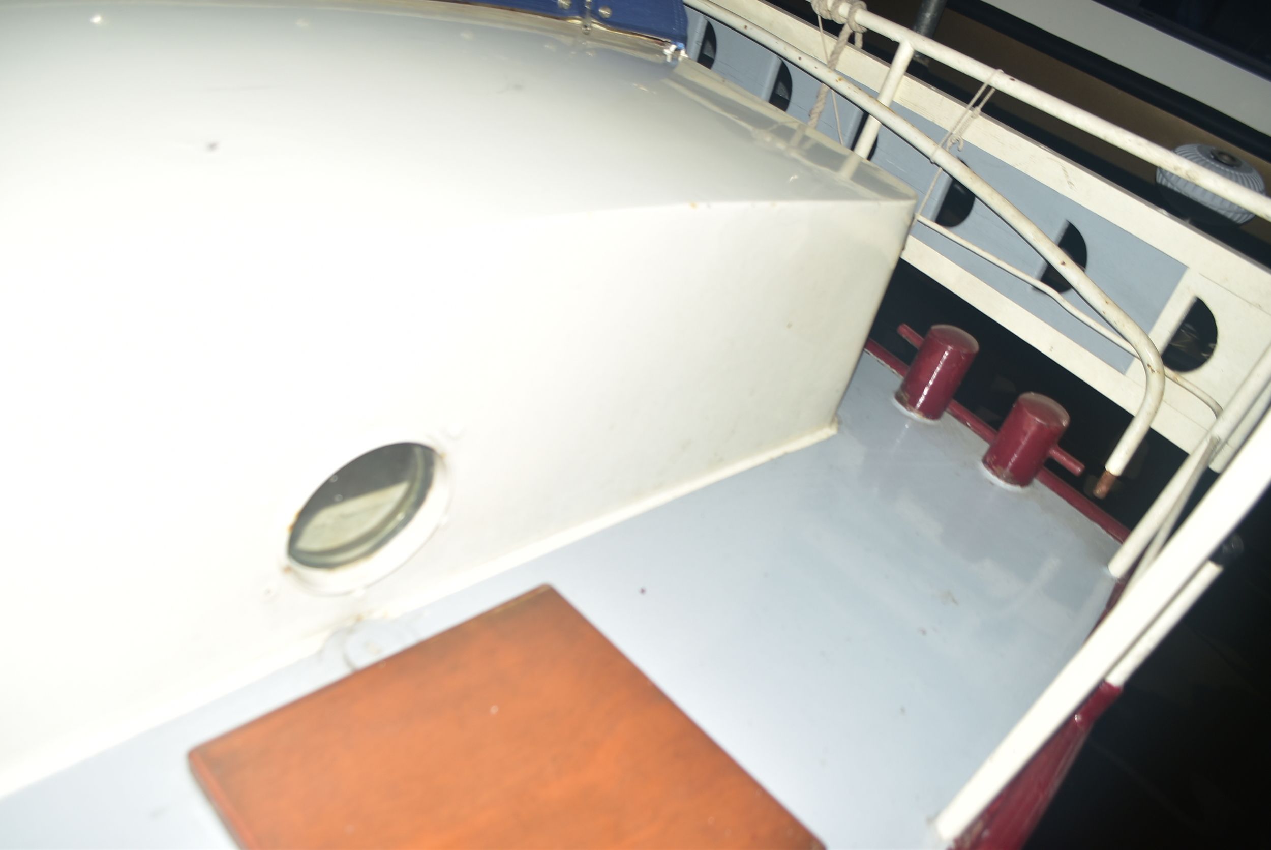 Doerak 850 AK – Klassieker met achterkajuit en topkuiptent - Foto 19