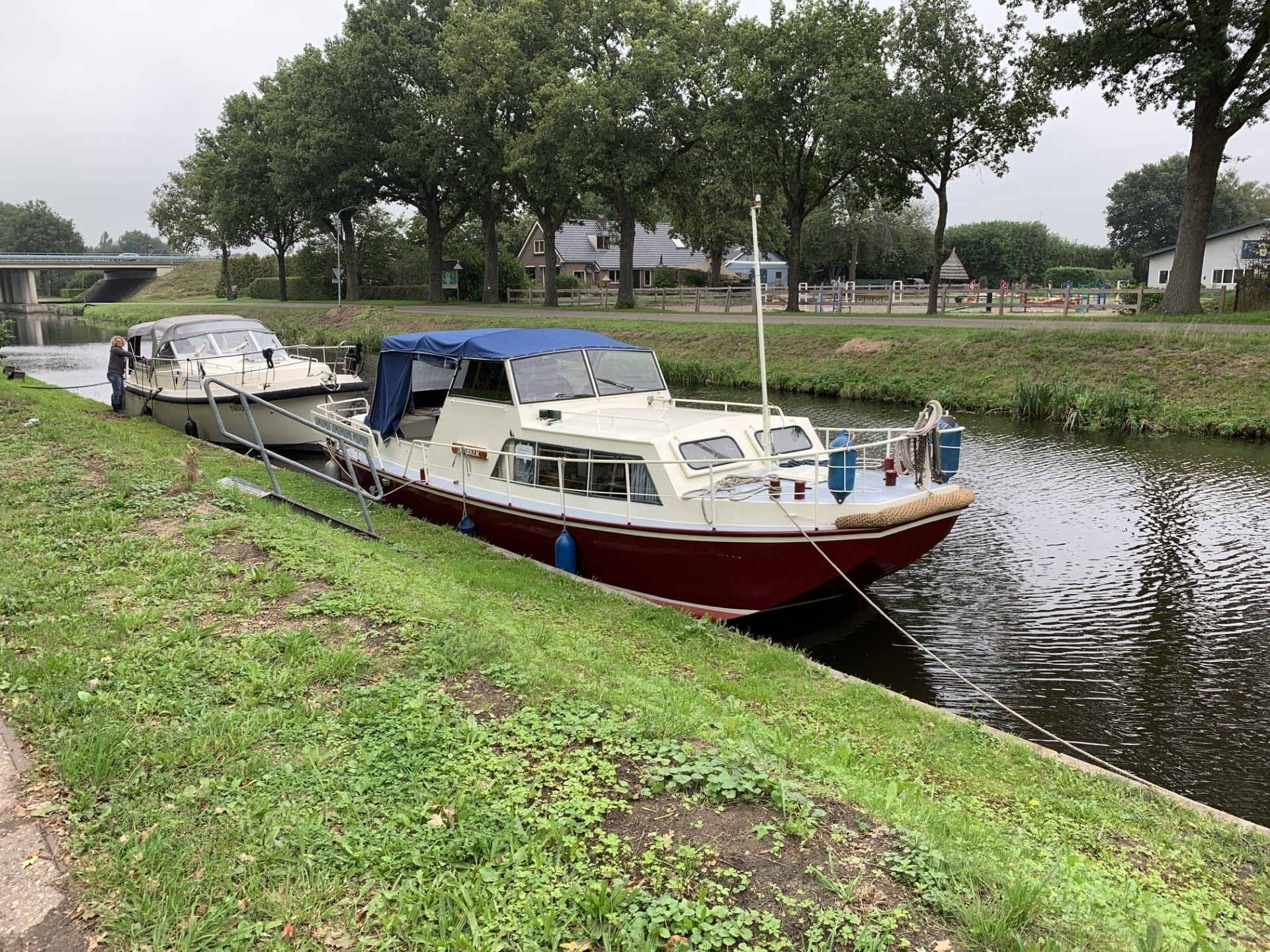 Doerak 850 AK – Klassieker met achterkajuit en topkuiptent - Foto 4