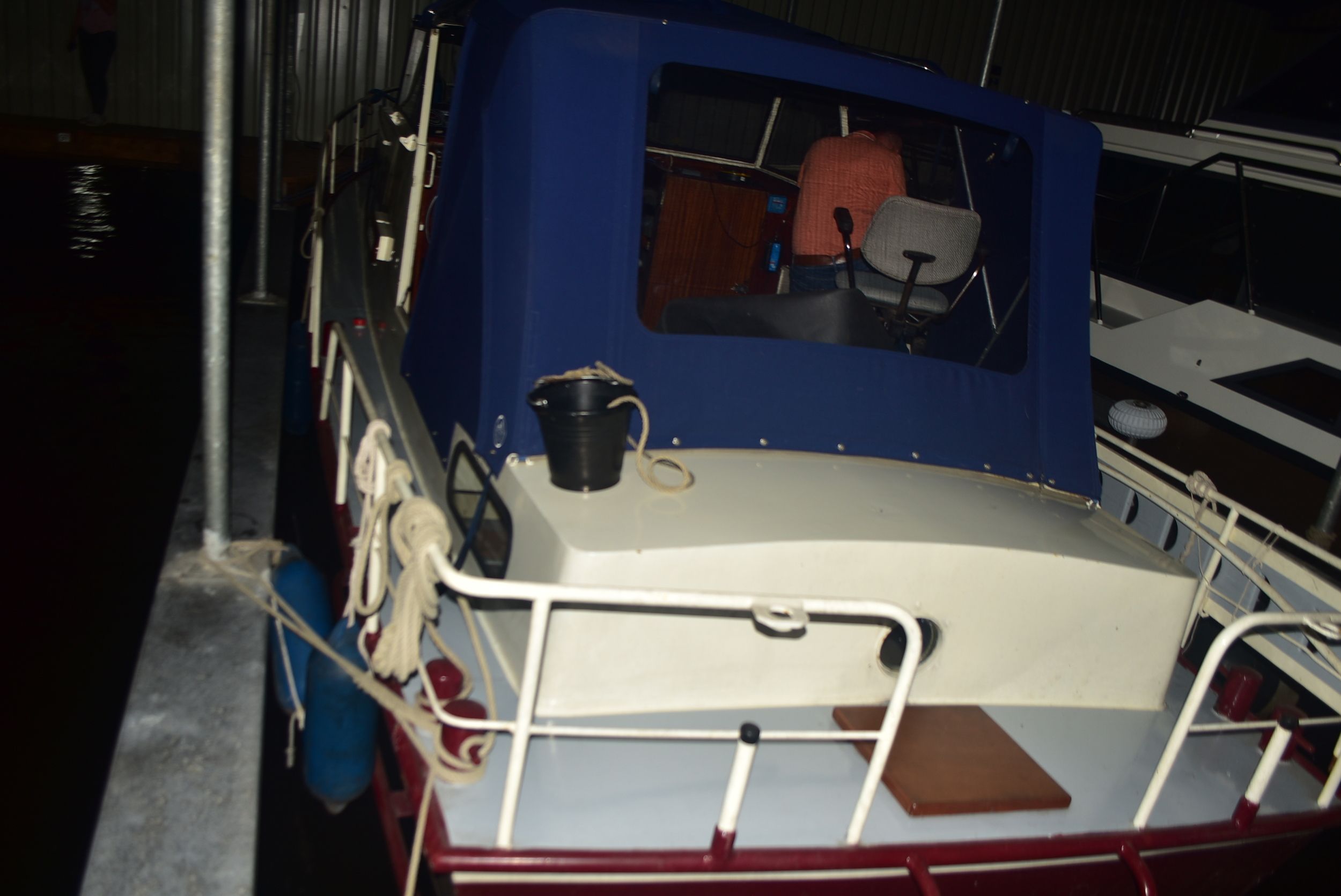 Doerak 850 AK – Klassieker met achterkajuit en topkuiptent - Foto 9