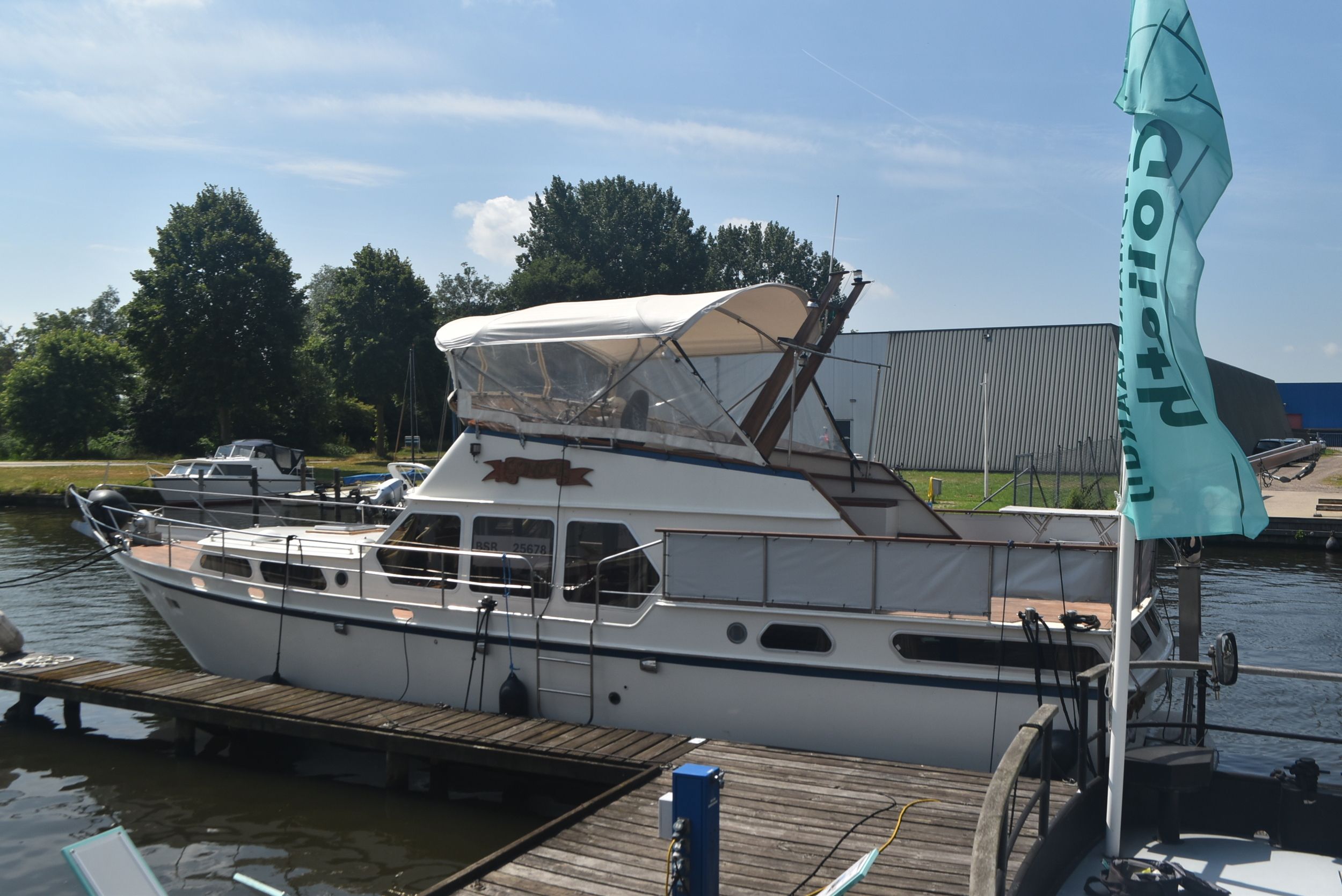 Van Der Valk 1300 Fly Bridge - Foto 2
