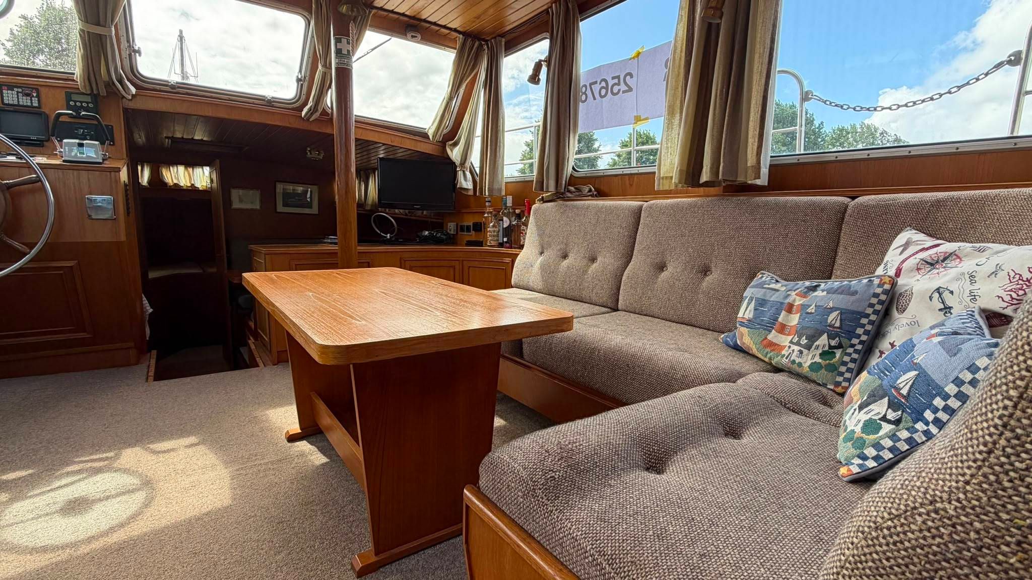 Van Der Valk 1300 Fly Bridge - Foto 7