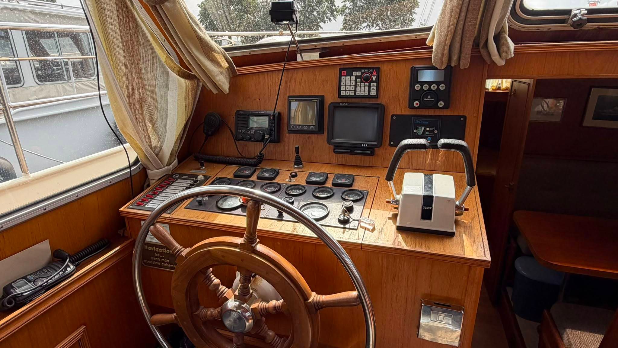 Van Der Valk 1300 Fly Bridge - Foto 9