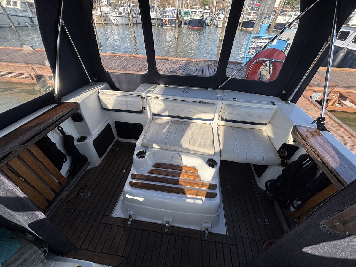 Campion 672 Explorer 1998 – Dieselkruiser met boegschroef - Foto 14