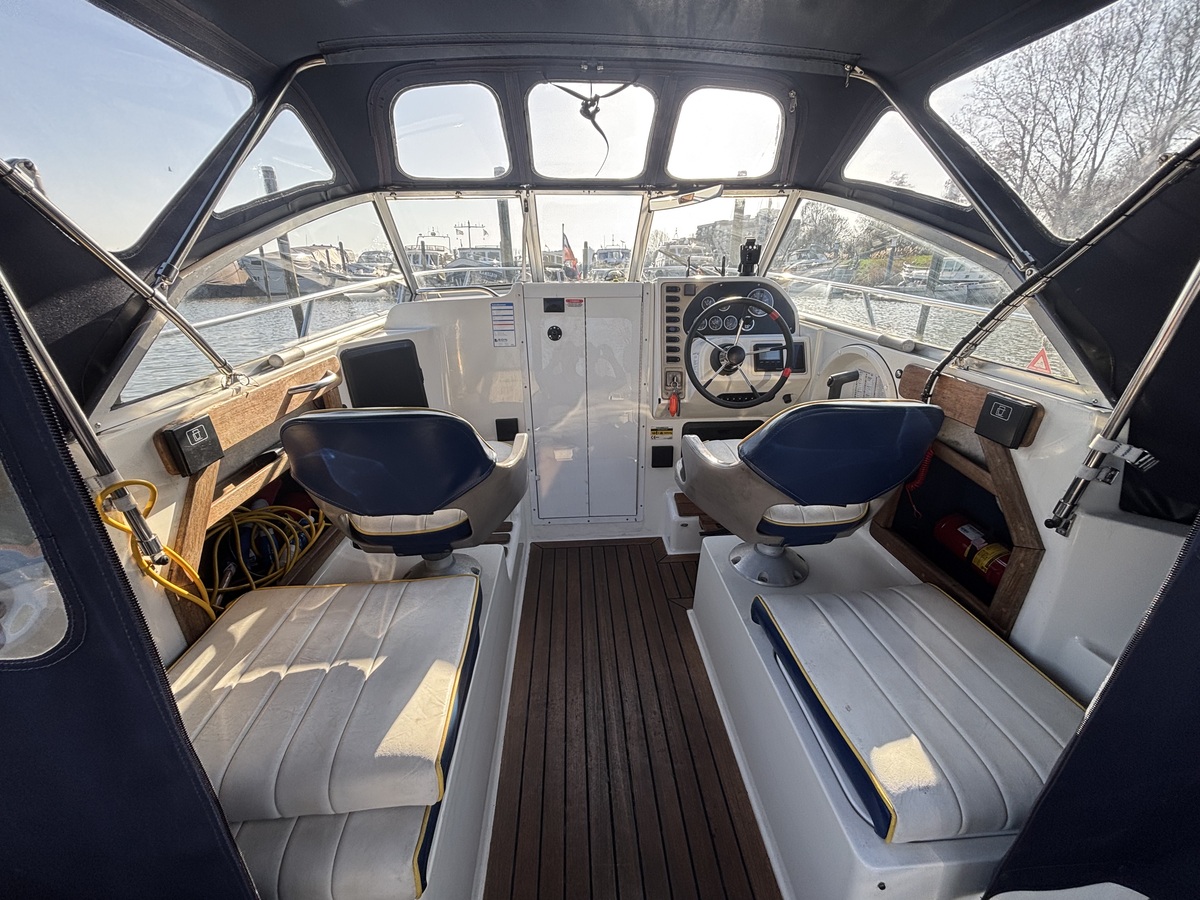 Campion 672 Explorer 1998 – Dieselkruiser met boegschroef - Foto 15