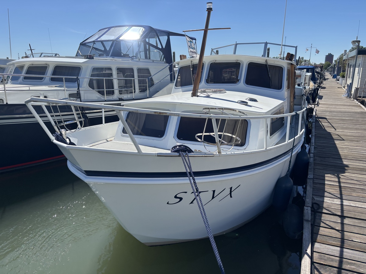 Crown 1020 GSAK 1991 – werfgebouwd stalen motorjacht - Foto 17