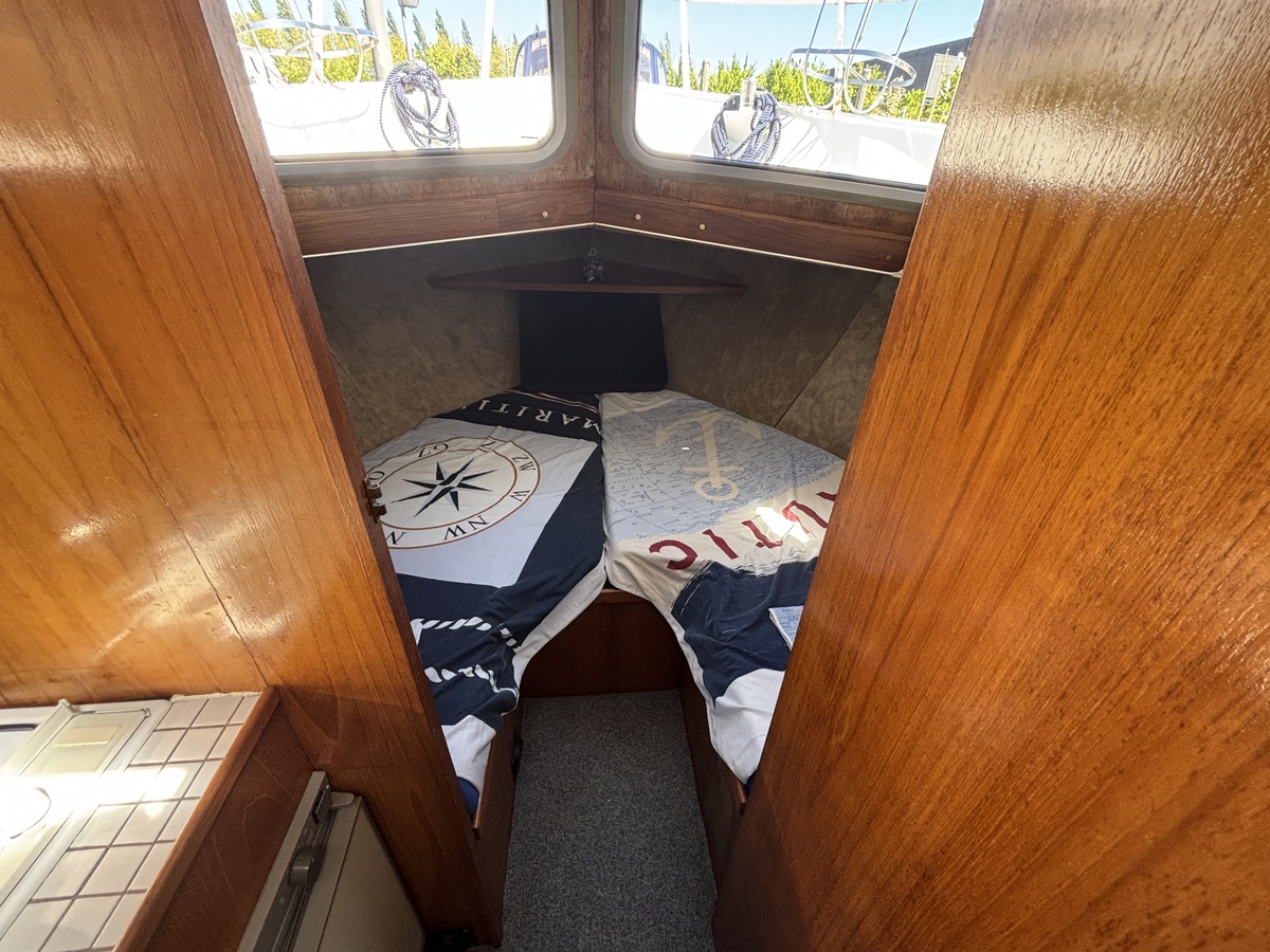 Crown 1020 GSAK 1991 – werfgebouwd stalen motorjacht - Foto 4