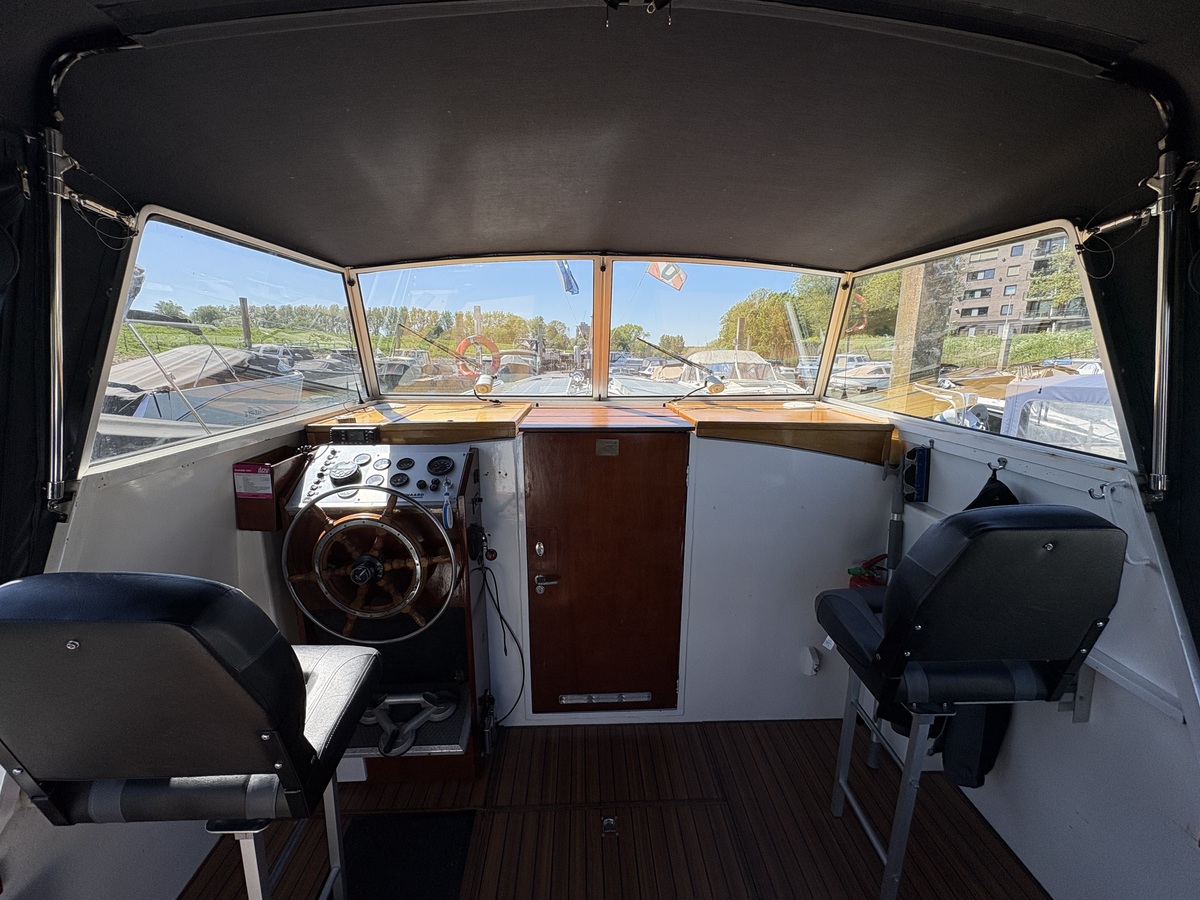 Doerak 780AK 1978 – Stalen motorjacht met nieuwe motor - Foto 15