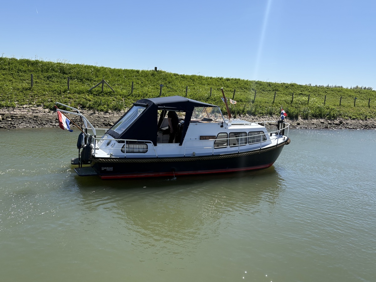 Doerak 780AK 1978 – Stalen motorjacht met nieuwe motor - Foto 3