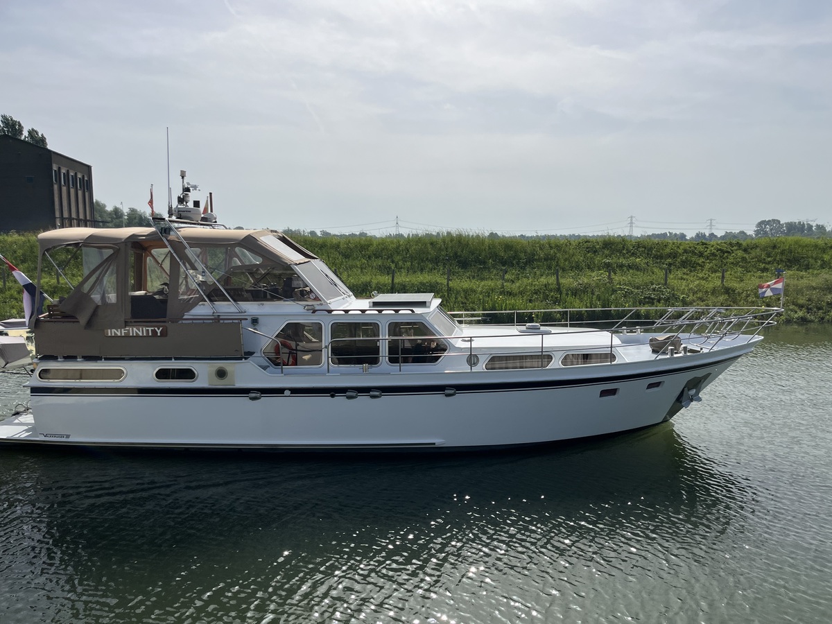 Valkkruiser 1280 1986 – dubbelschroefs kajuitboot - Foto 2
