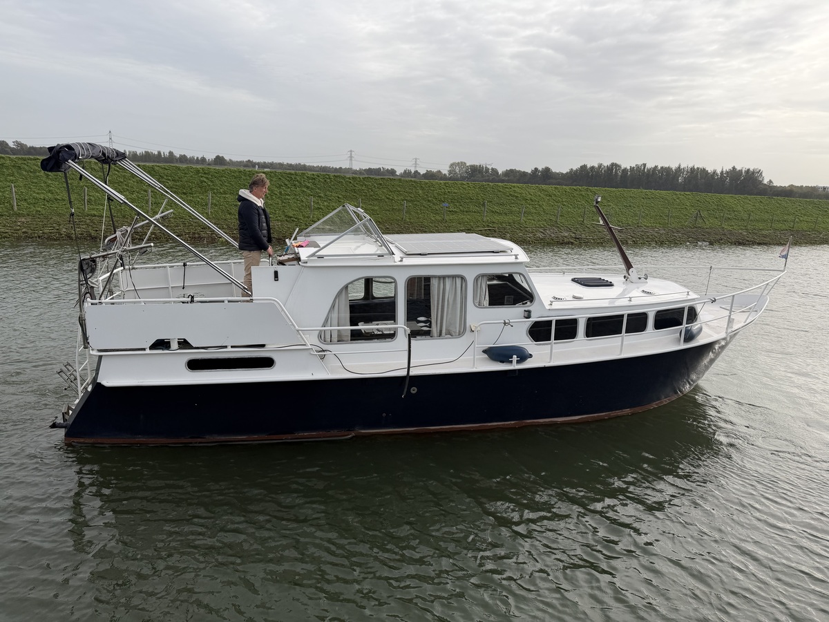 Merwekruiser (uit 1972, 10.5m)