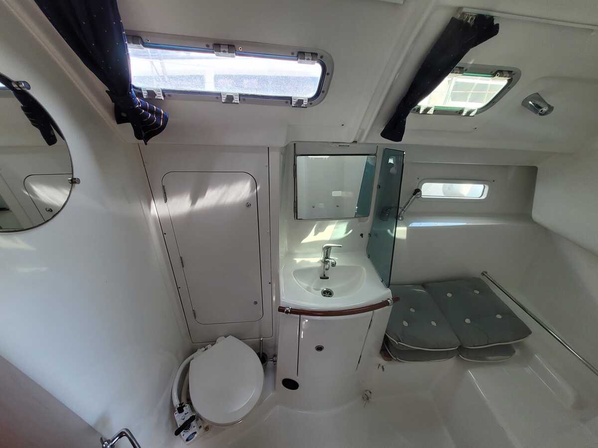 Beneteau Oceanis 373 - Foto 14