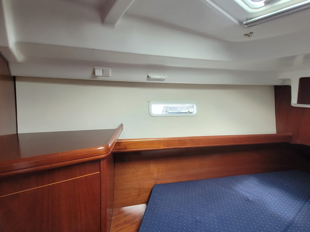 Beneteau Oceanis 373 - Foto 12