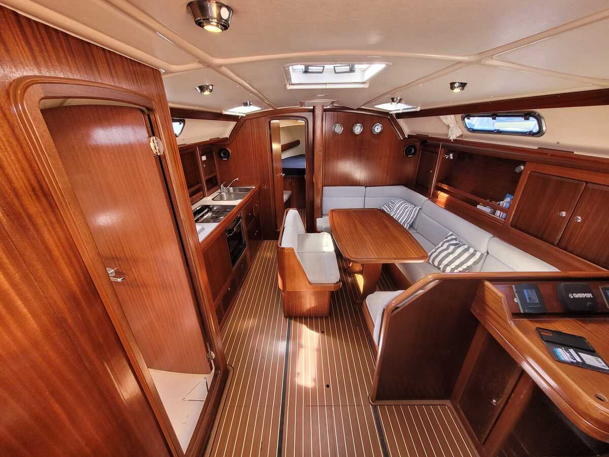 Bavaria 40-3 2001 – Comfortabel familiezeiljacht met recente upgrades - Foto 2