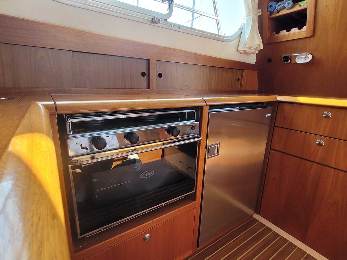 Nimbus 380 Commander 2007 – Scandinavisch motorjacht met flybridge - Foto 8