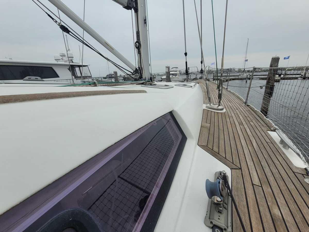 Beneteau Oceanis 54 2011 – Bluewater cruiser met 3 hutten - Foto 25
