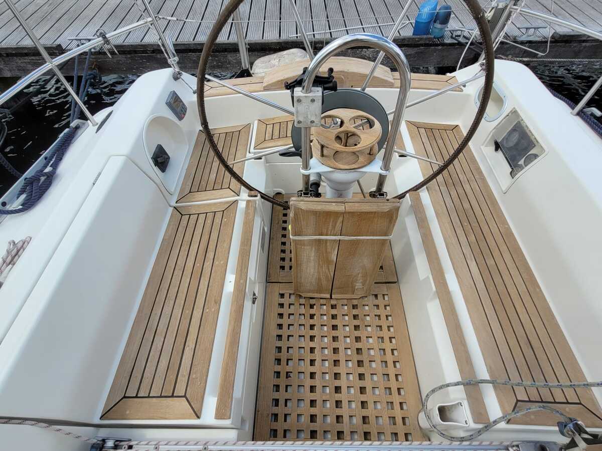 Beneteau First 32S5 1992 – Starck-design & sportief karakter - Foto 25
