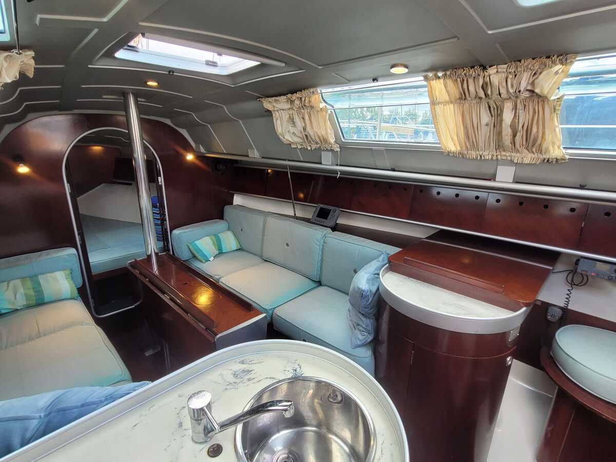 Beneteau First 32S5 1992 – Starck-design & sportief karakter - Foto 6