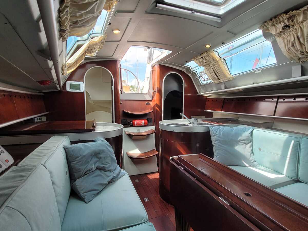 Beneteau First 32S5 1992 – Starck-design & sportief karakter - Foto 8