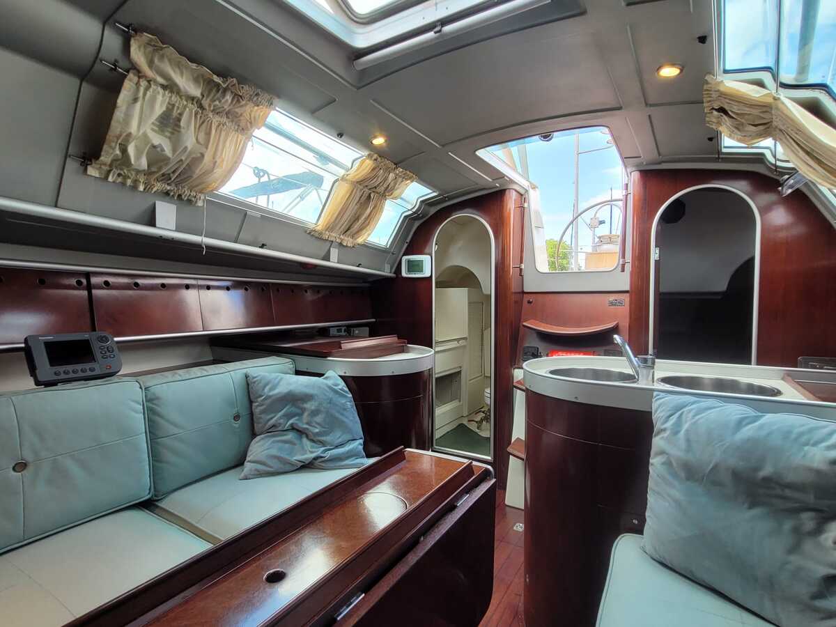 Beneteau First 32S5 1992 – Starck-design & sportief karakter - Foto 10