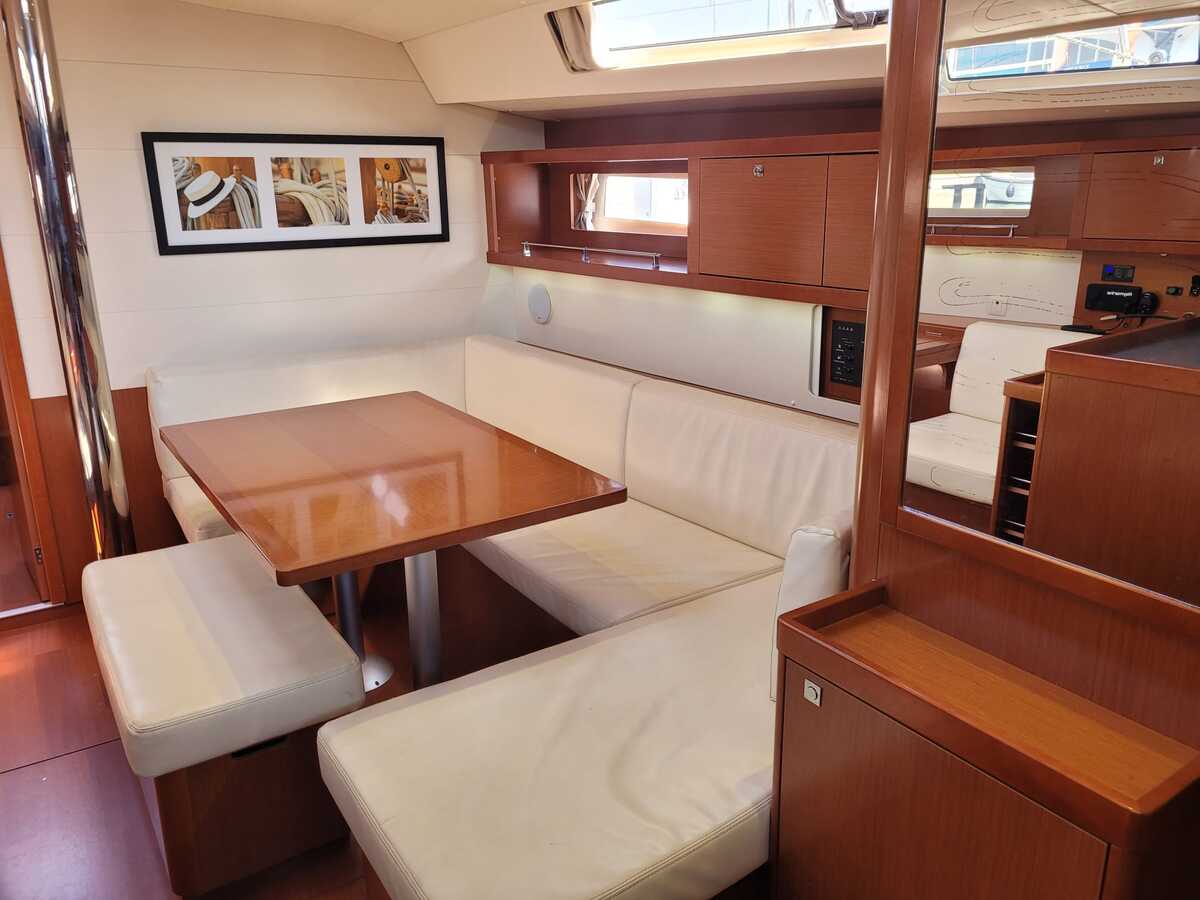Beneteau Oceanis 45 2012 – zeewaardig met complete uitrusting - Foto 3