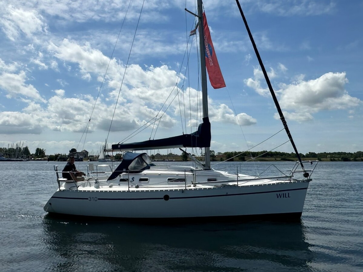 Beneteau First 310 1994 – osmose behandeld & vaarklaar - Foto 1
