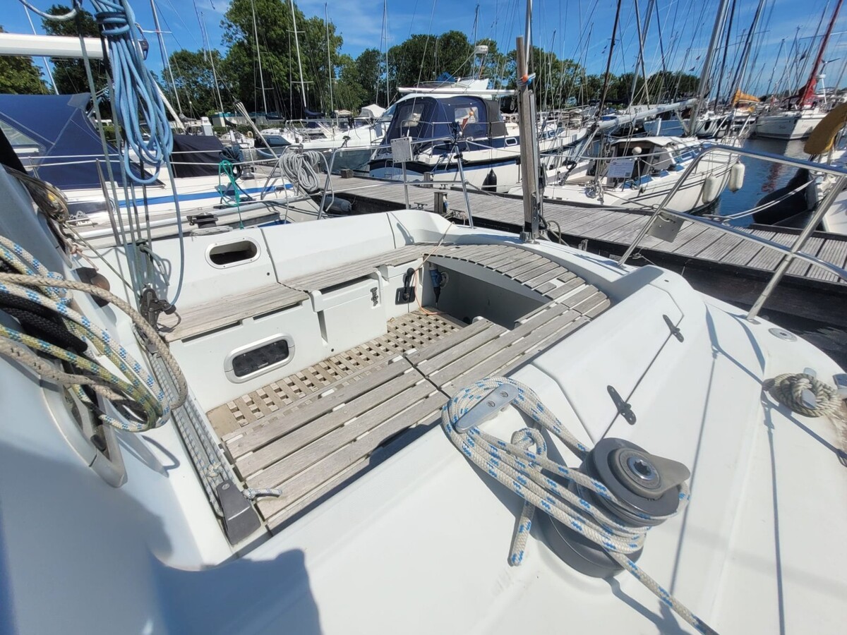 Feeling 346 1991 – Sloop met vleugelkiel en recente Volvo - Foto 17