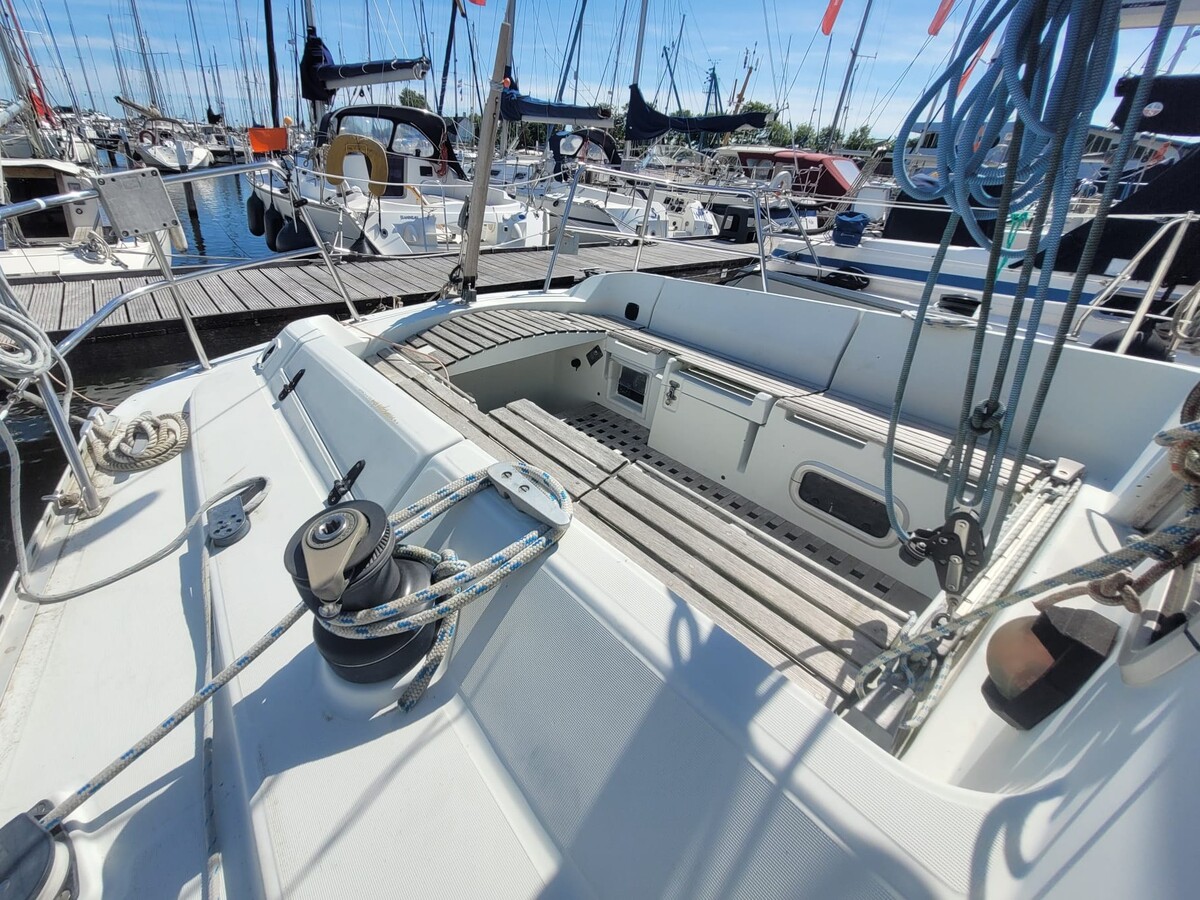 Feeling 346 1991 – Sloop met vleugelkiel en recente Volvo - Foto 19