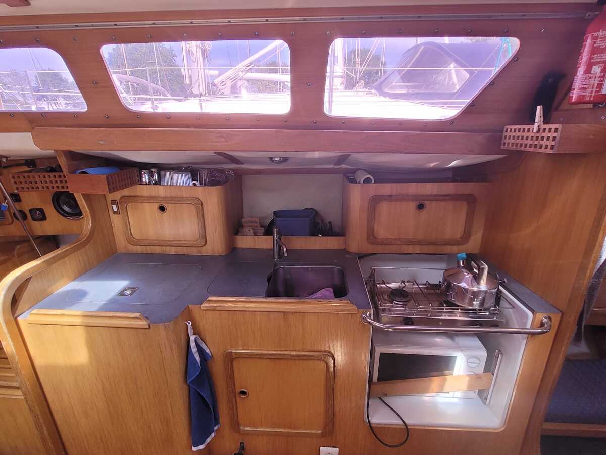 Feeling 346 1991 – Sloop met vleugelkiel en recente Volvo - Foto 10
