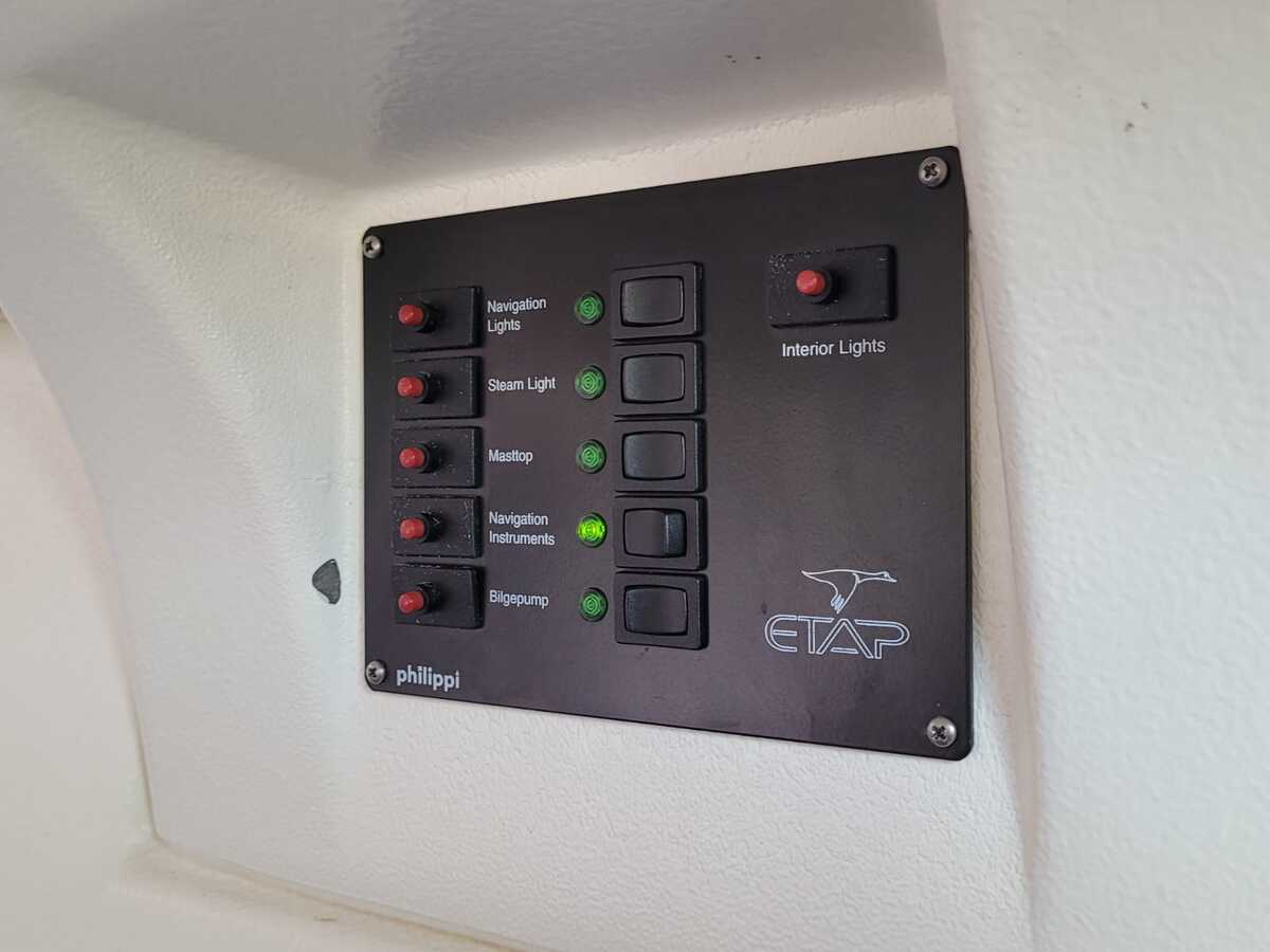 Etap 21i 2000 – Onzinkbaar compactzeilschip voor ondiepe wateren - Foto 11