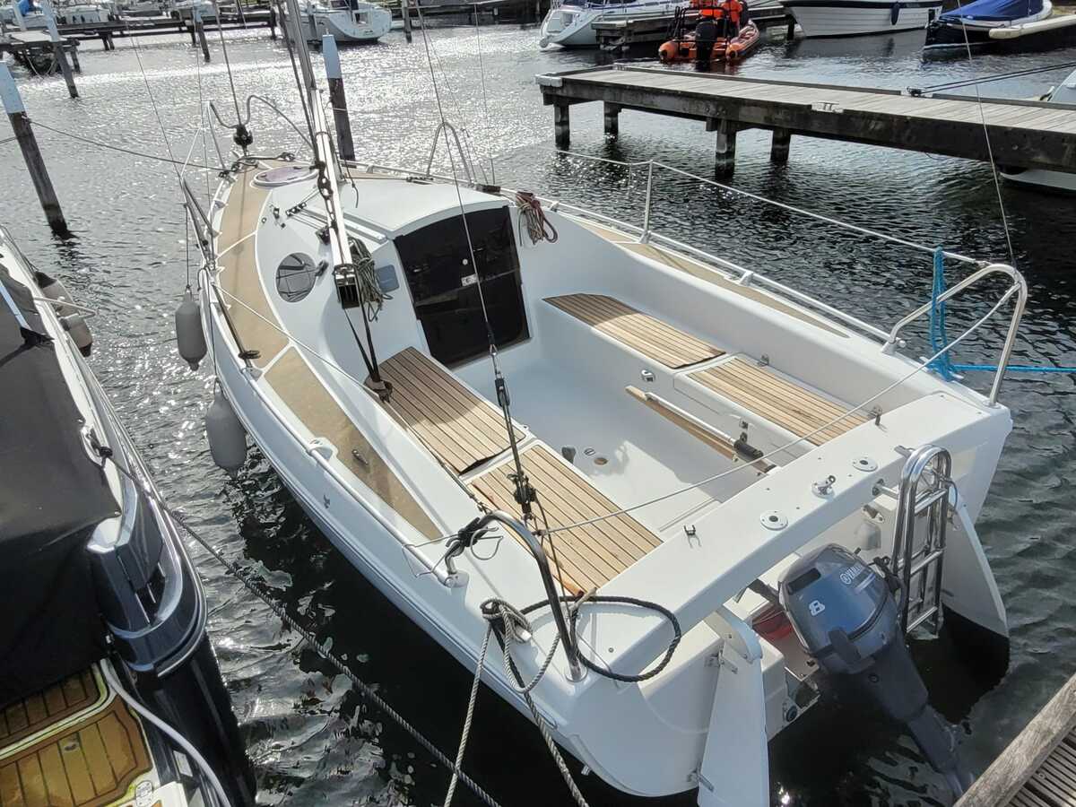 Etap 21i 2000 – Onzinkbaar compactzeilschip voor ondiepe wateren - Foto 22