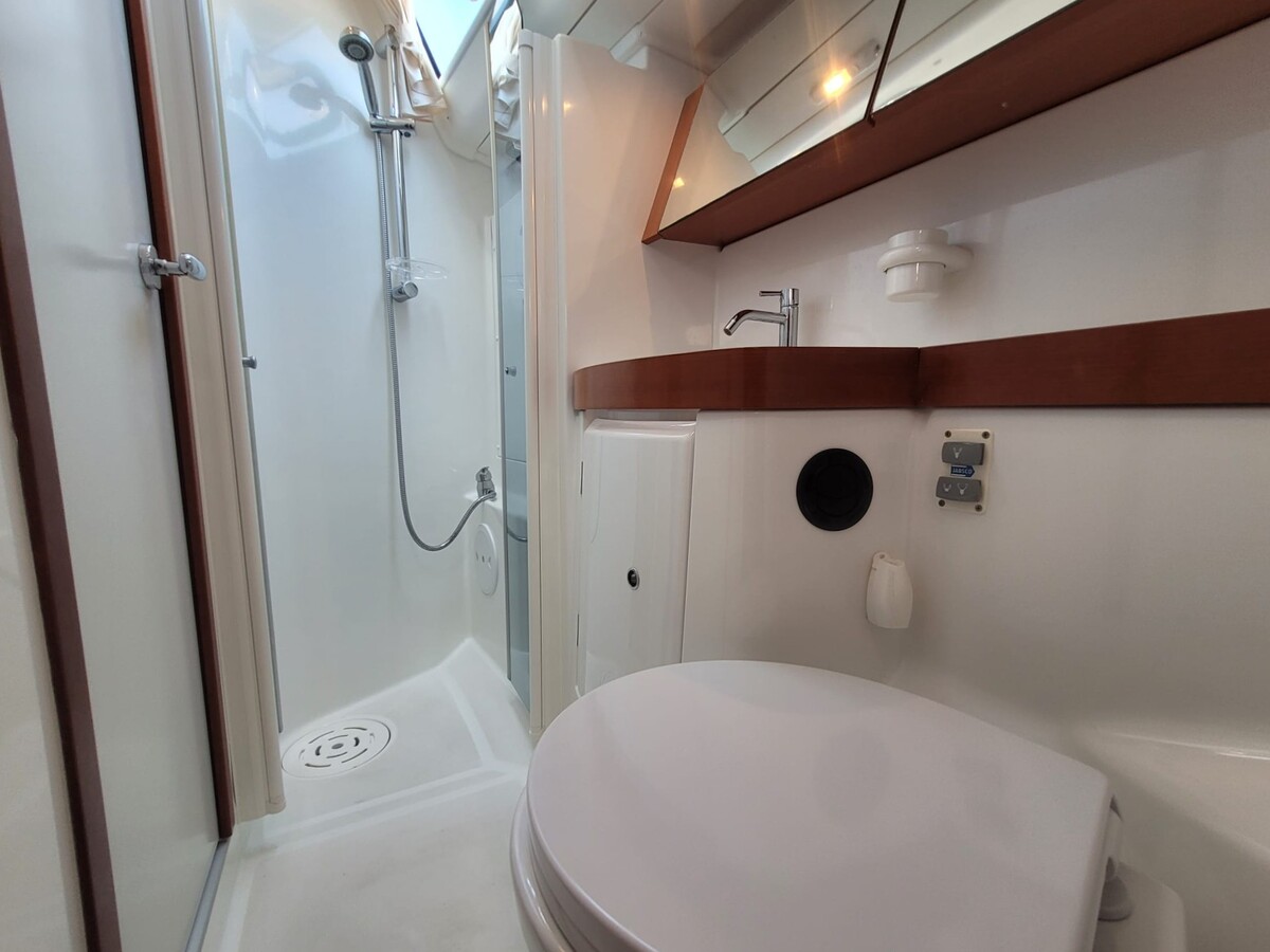 Beneteau Oceanis 43 2007 – Gereed voor blauwe tochten - Foto 20