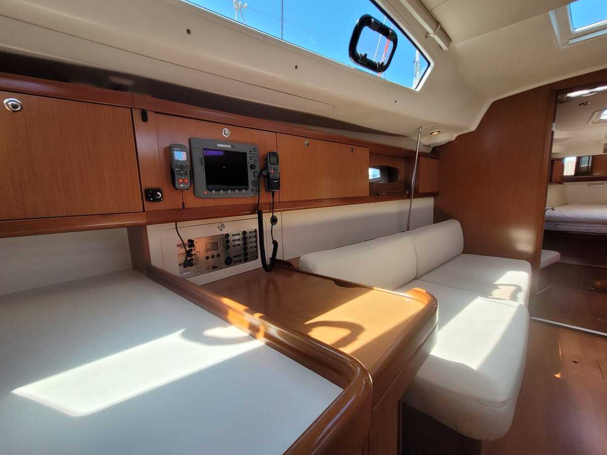Beneteau Oceanis 43 2007 – Gereed voor blauwe tochten - Foto 3