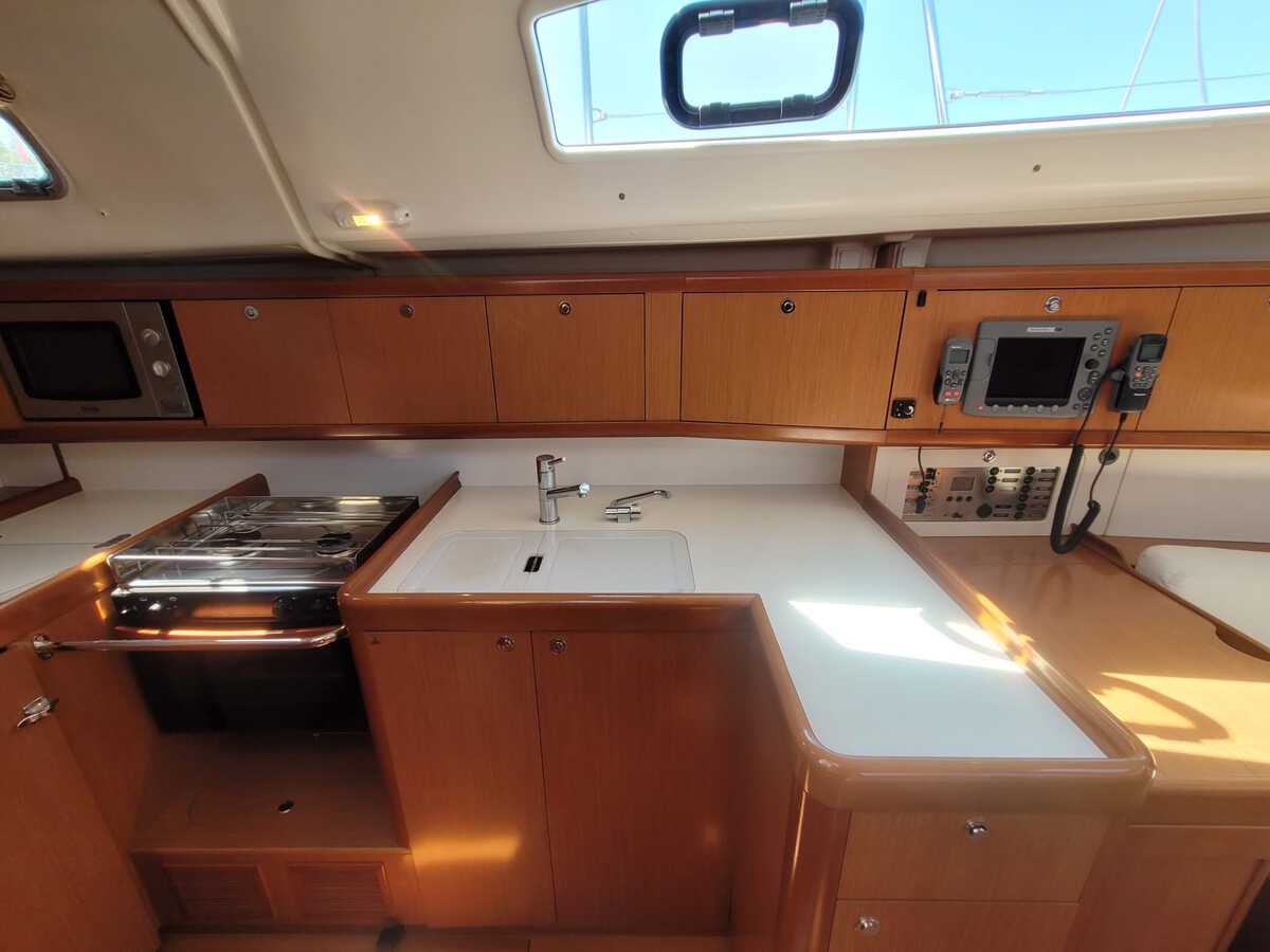 Beneteau Oceanis 43 2007 – Gereed voor blauwe tochten - Foto 9