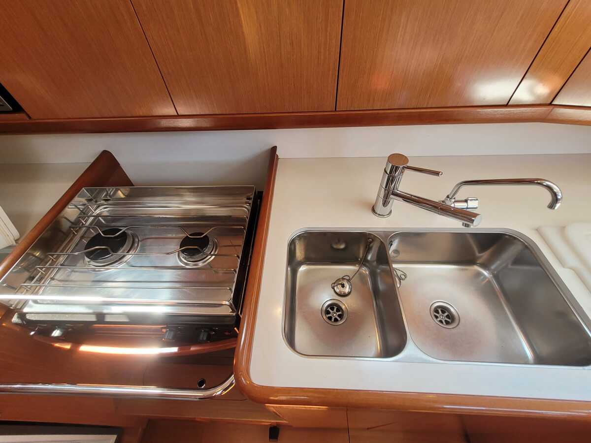Beneteau Oceanis 43 2007 – Gereed voor blauwe tochten - Foto 10