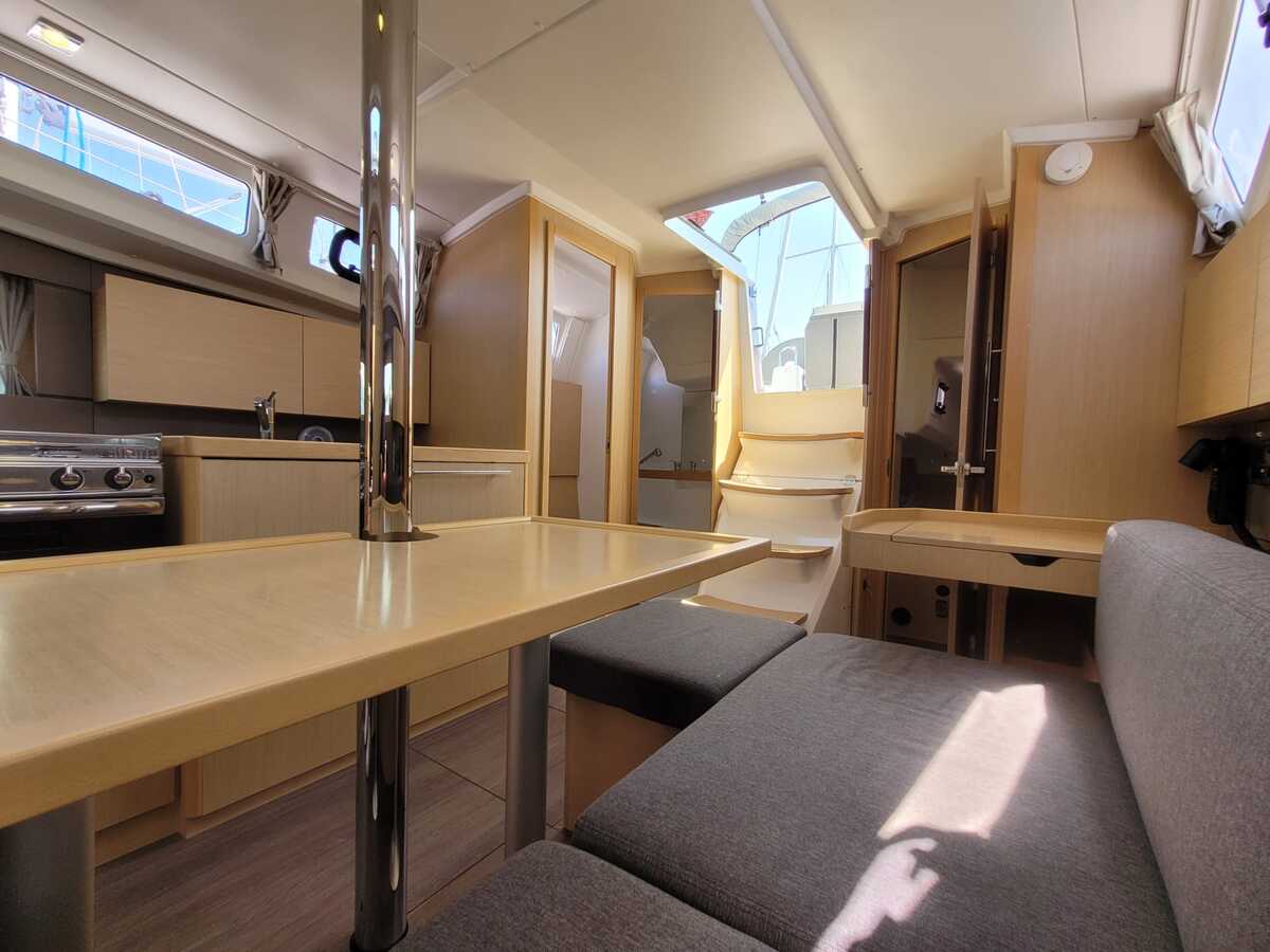 Beneteau Oceanis 35 2015 – Compact toerjacht met oceaancategorie - Foto 14