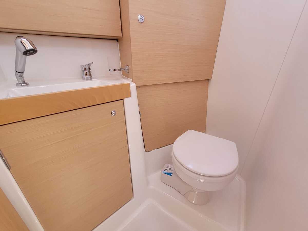 Beneteau Oceanis 35 2015 – Compact toerjacht met oceaancategorie - Foto 22
