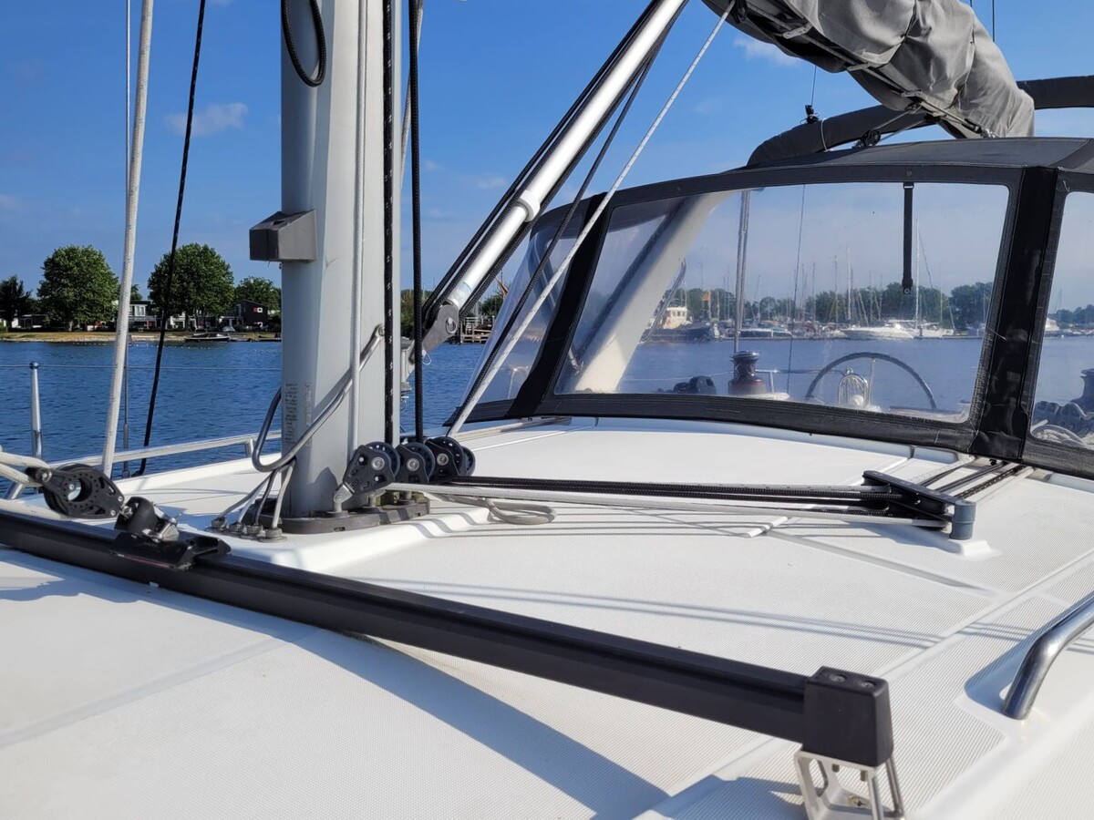 Beneteau Oceanis 35 2015 – Compact toerjacht met oceaancategorie - Foto 26